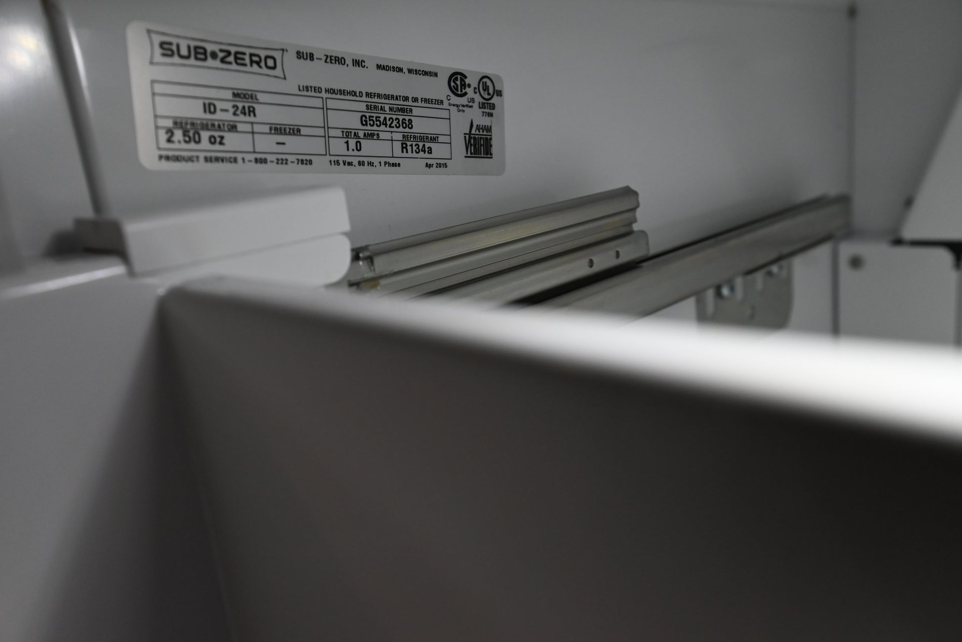 Sub-Zero Certified ID-24R 24" Panel Ready Refrigerator Drawers