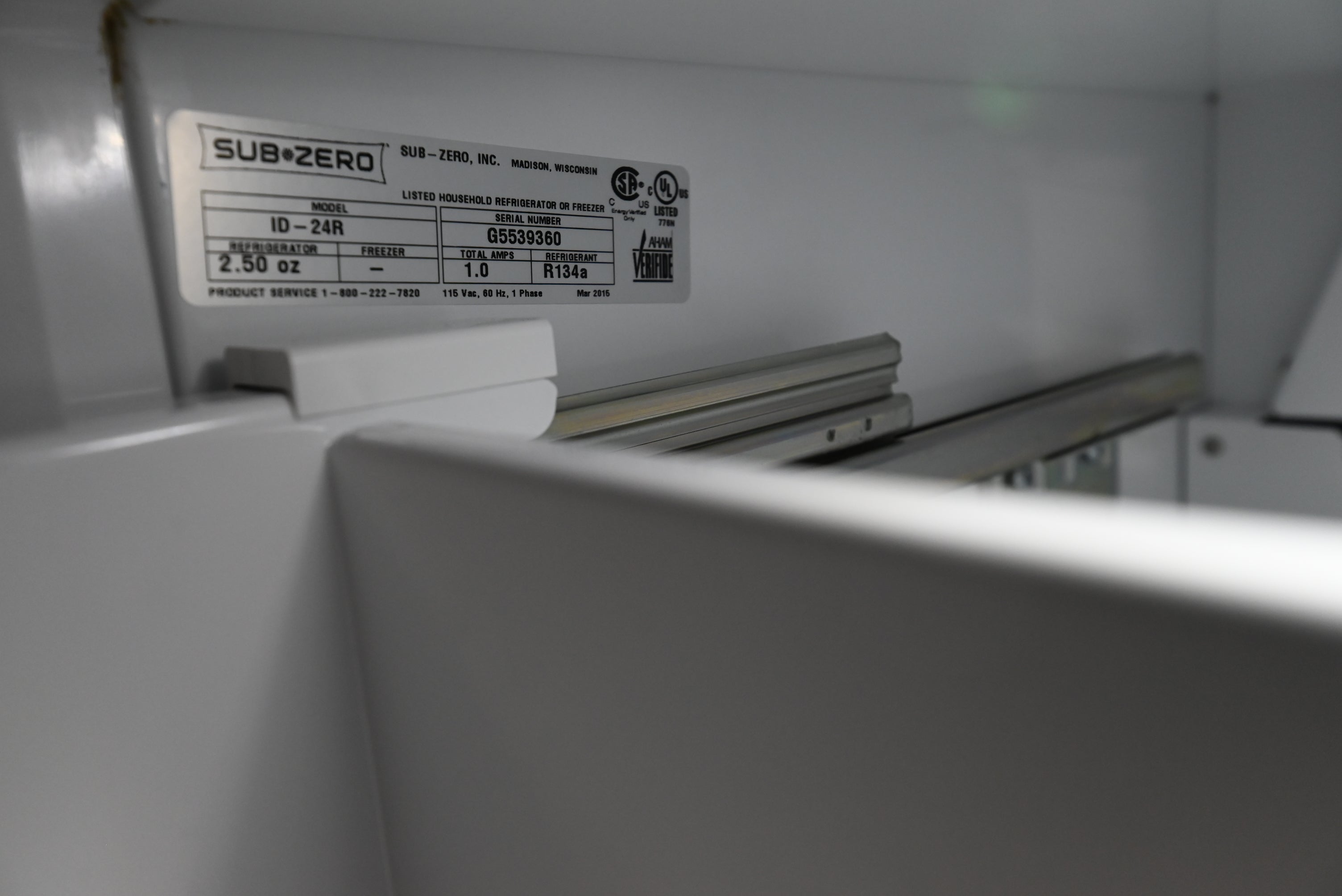 Sub-Zero Certified ID-24R 24" Panel Ready Refrigerator Drawers