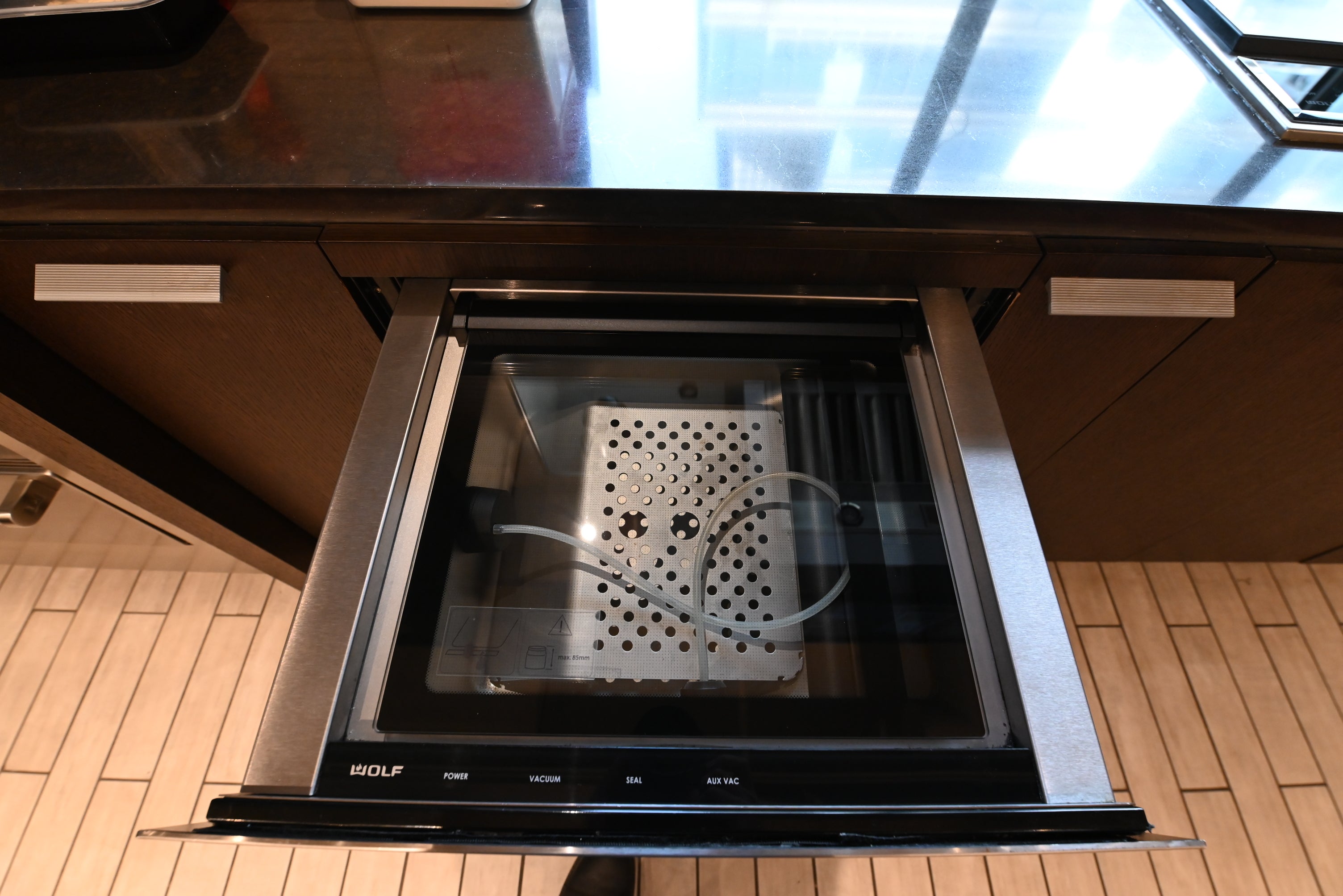 Wolf Certified VS24 24" Stainless Steel Vacuum Seal Drawer