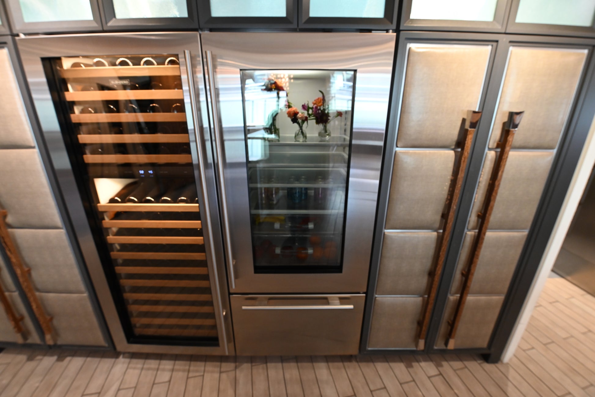 Sub-Zero Certified BI-30UG/0 30" Panel Ready Bottom Freezer Refrigerator with Glass Door