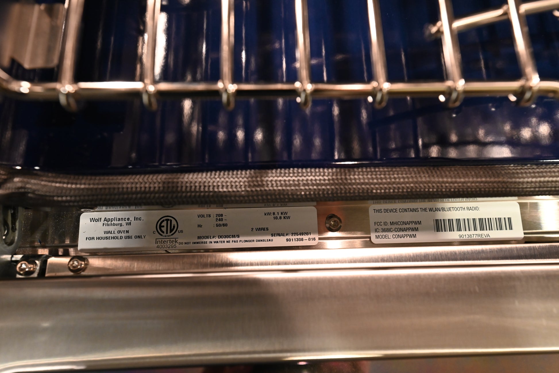 Wolf Certified DO30CM/S 30" Stainless Steel Electric Double Wall Oven