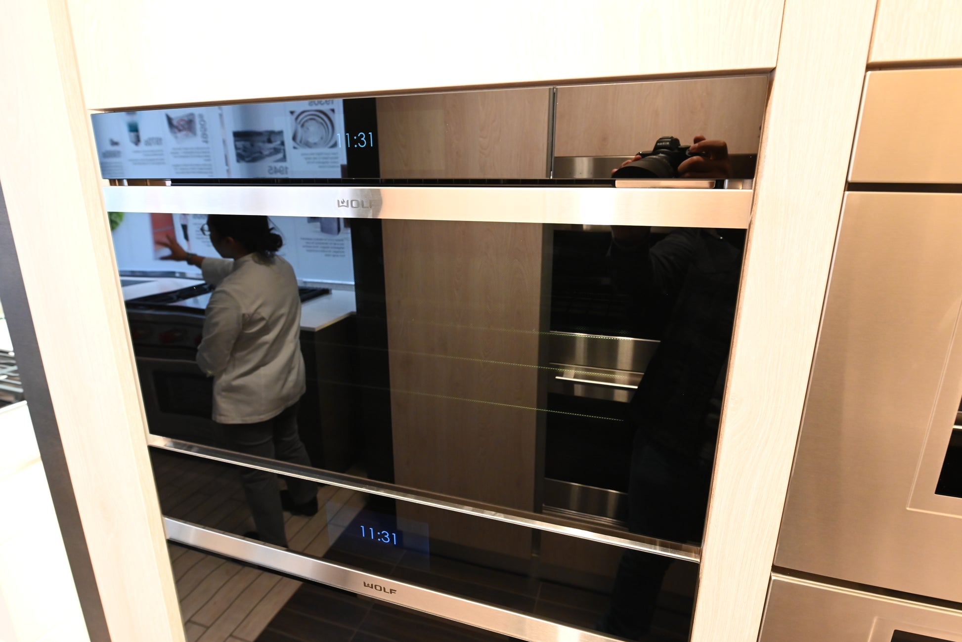 Wolf Certified CSO3050CM/B 30" Black Steam Oven