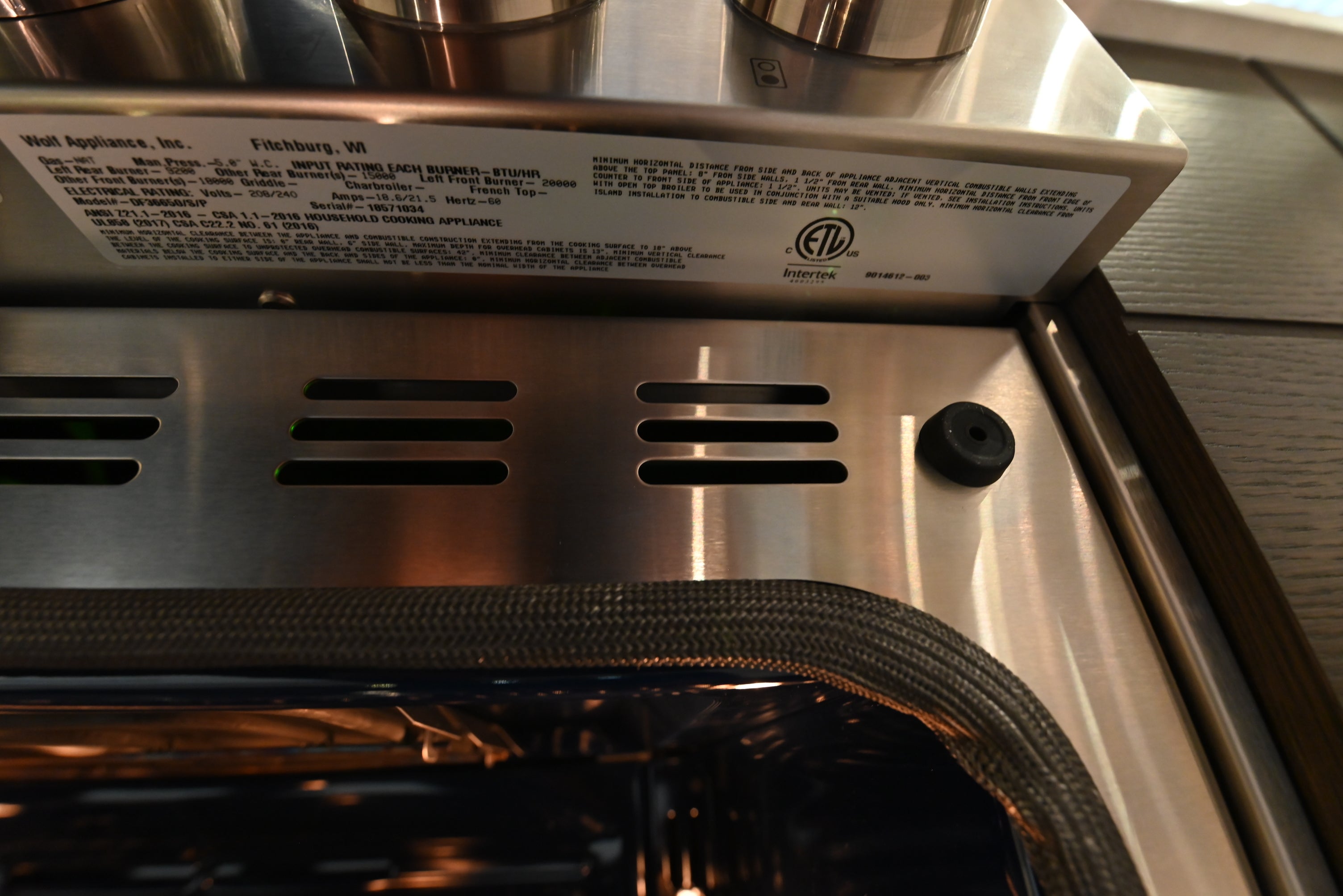 Wolf Certified DF36650/S/P 36" Stainless Steel Dual Fuel Range