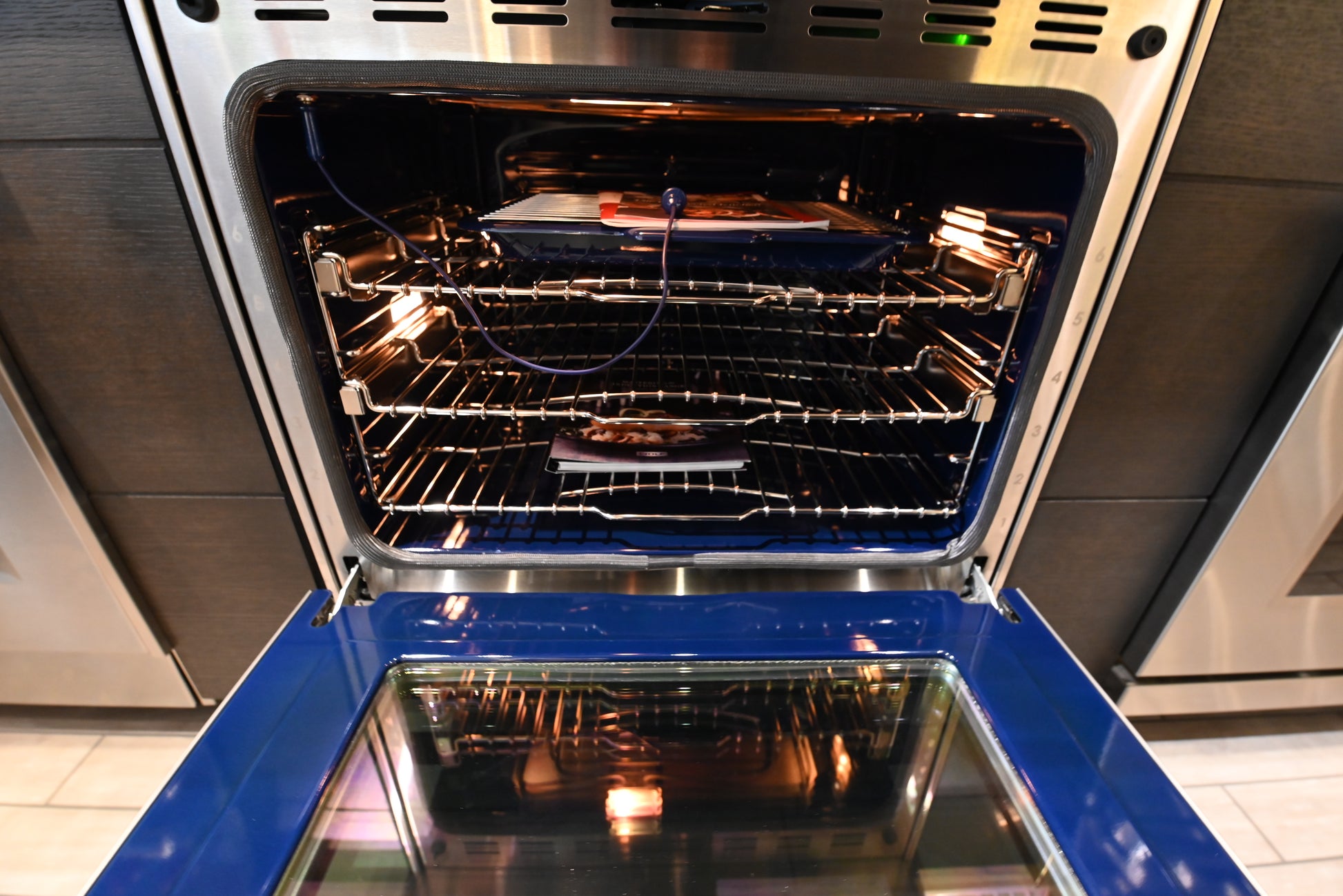 Wolf Certified IR30450/S/T 30" Stainless Steel Induction Range