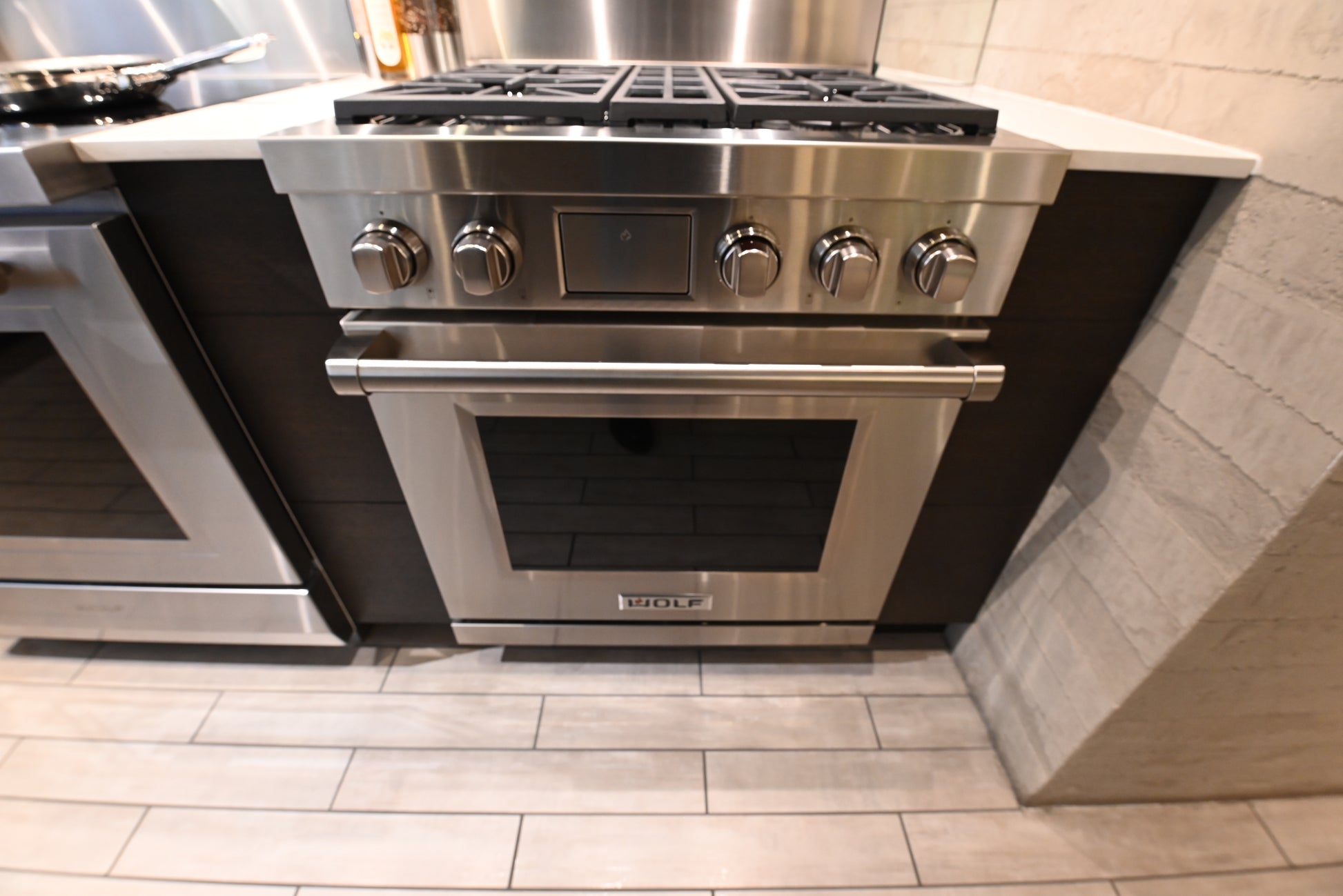 Wolf Certified DF30450/S/P 30" Stainless Steel Dual Fuel Range