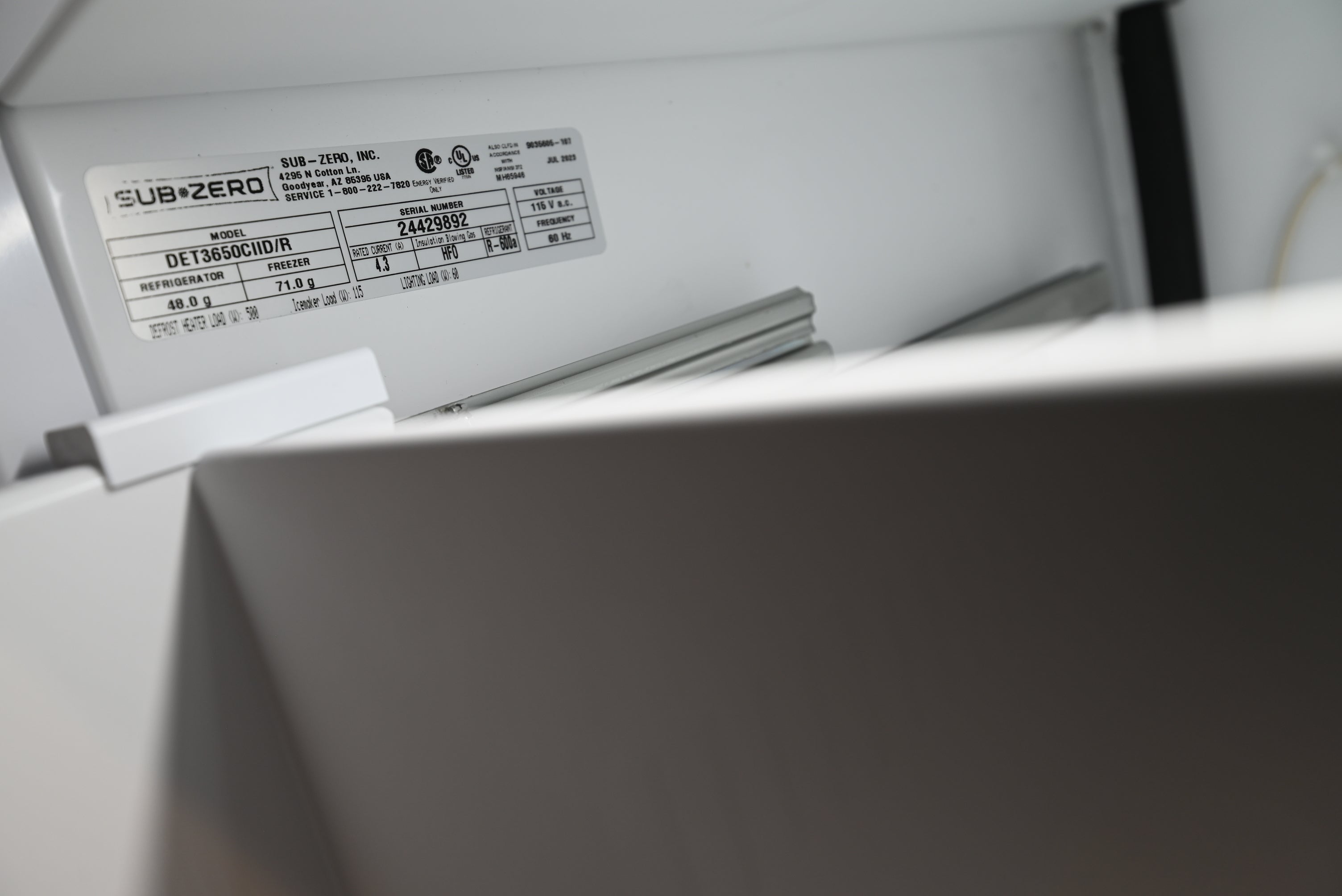 Sub-Zero Certified DET3650CIID/R 36" Stainless Steel Bottom Freezer Refrigerator