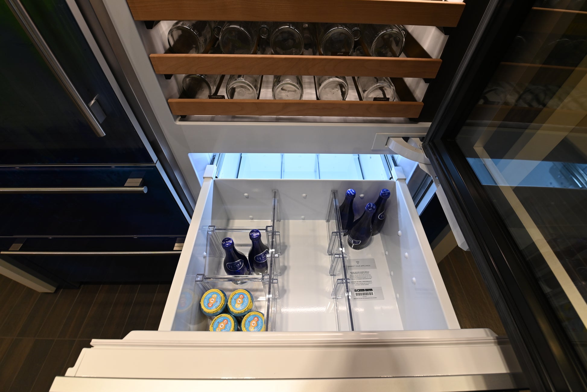 Sub-Zero Certified DET3050WR/R 30" Panel Ready Tri-Zone Tall Wine Cooler