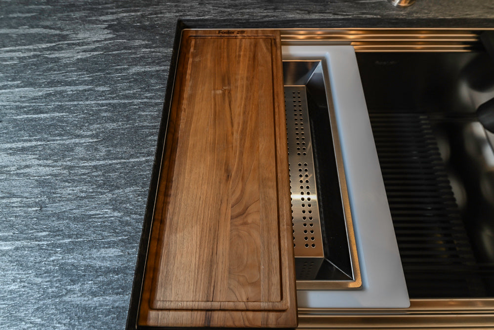 Valcucine Venture: Forma Mentis Modern Kitchen with Genius Loci Island