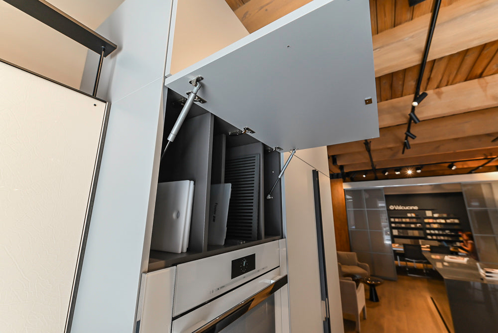 Valcucine Venture: Forma Mentis Modern Kitchen with Genius Loci Island