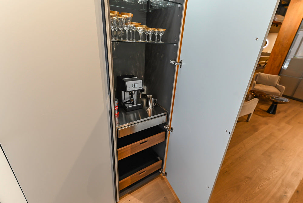 Valcucine Venture: Forma Mentis Modern Kitchen with Genius Loci Island