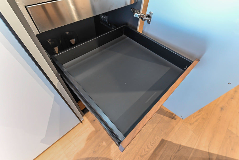 Valcucine Venture: Forma Mentis Modern Kitchen with Genius Loci Island