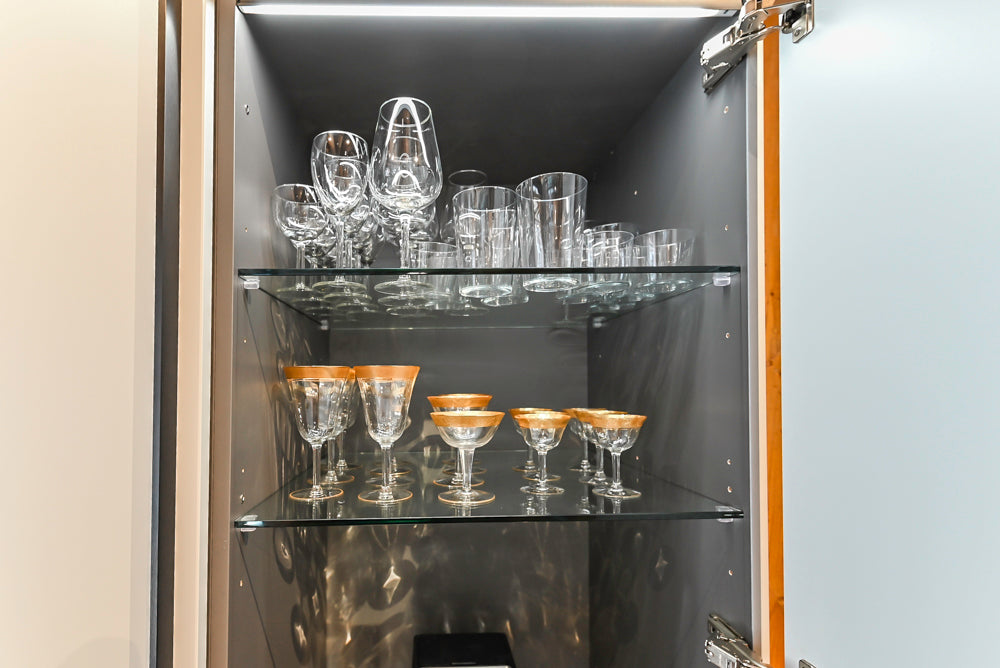 Valcucine Venture: Forma Mentis Modern Kitchen with Genius Loci Island