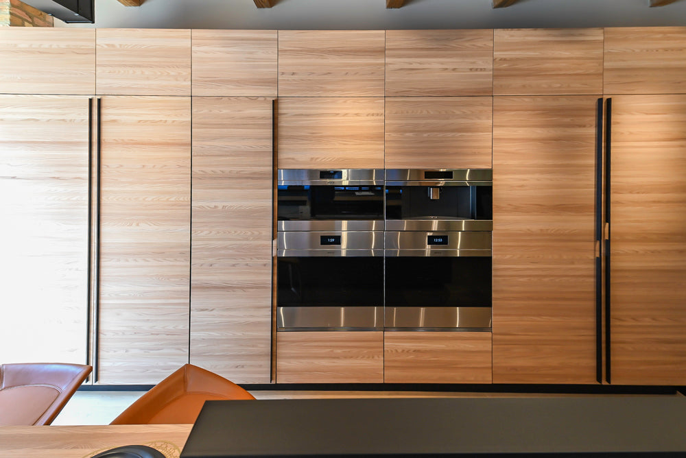 Valcucine Green Tea Glass Modern Showroom Kitchen with Island and Luxury Appliances