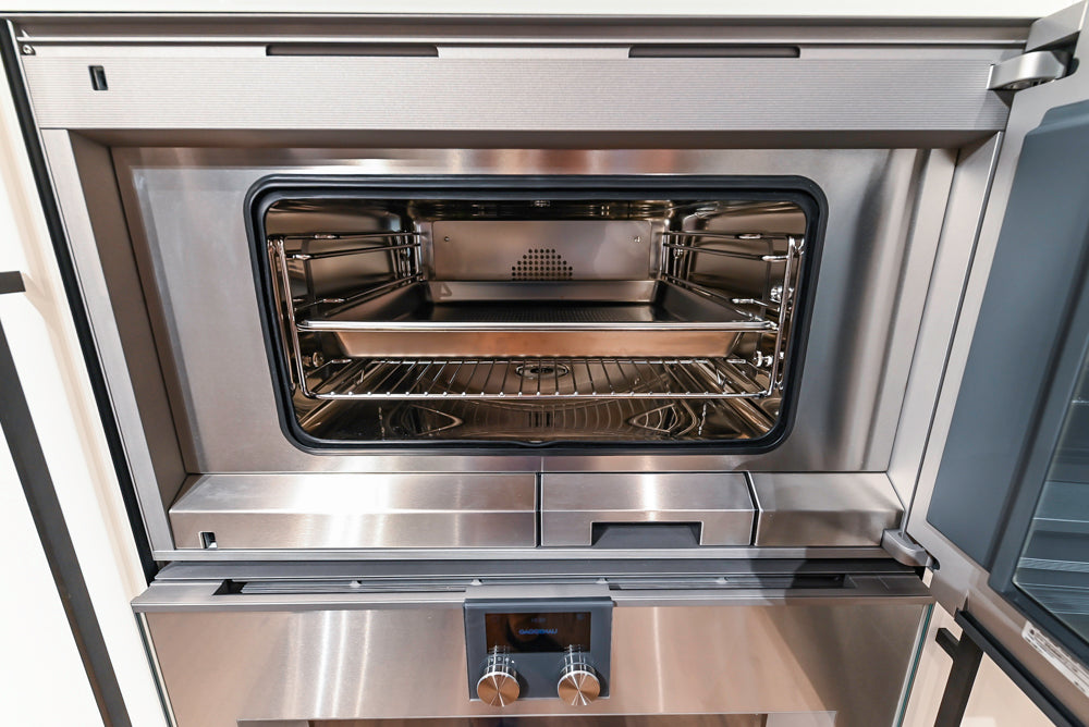 Valcucine Venture: Artematica Modern Kitchen with Island & Gaggenau Appliances