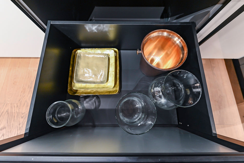 Valcucine Venture: Artematica Modern Kitchen with Island & Gaggenau Appliances