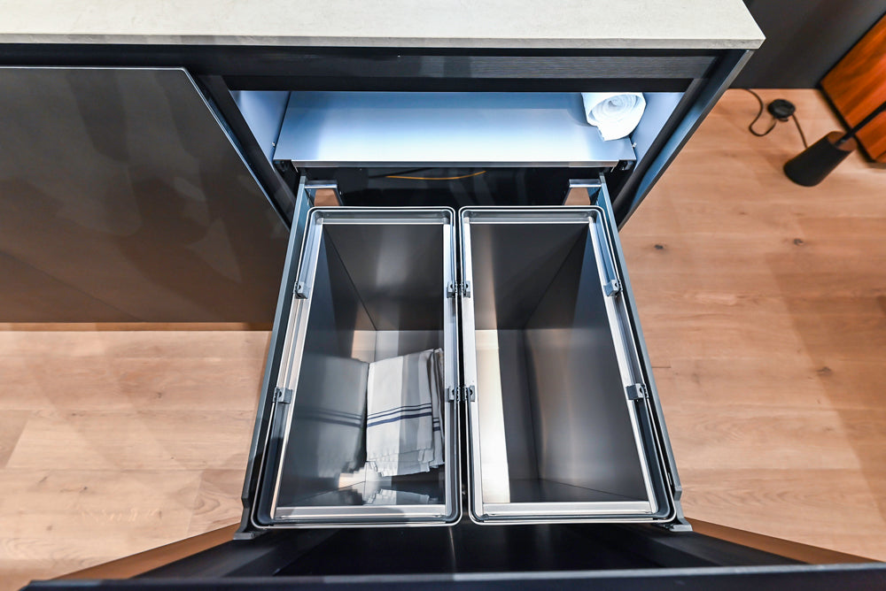 Valcucine Venture: Artematica Modern Kitchen with Island & Gaggenau Appliances