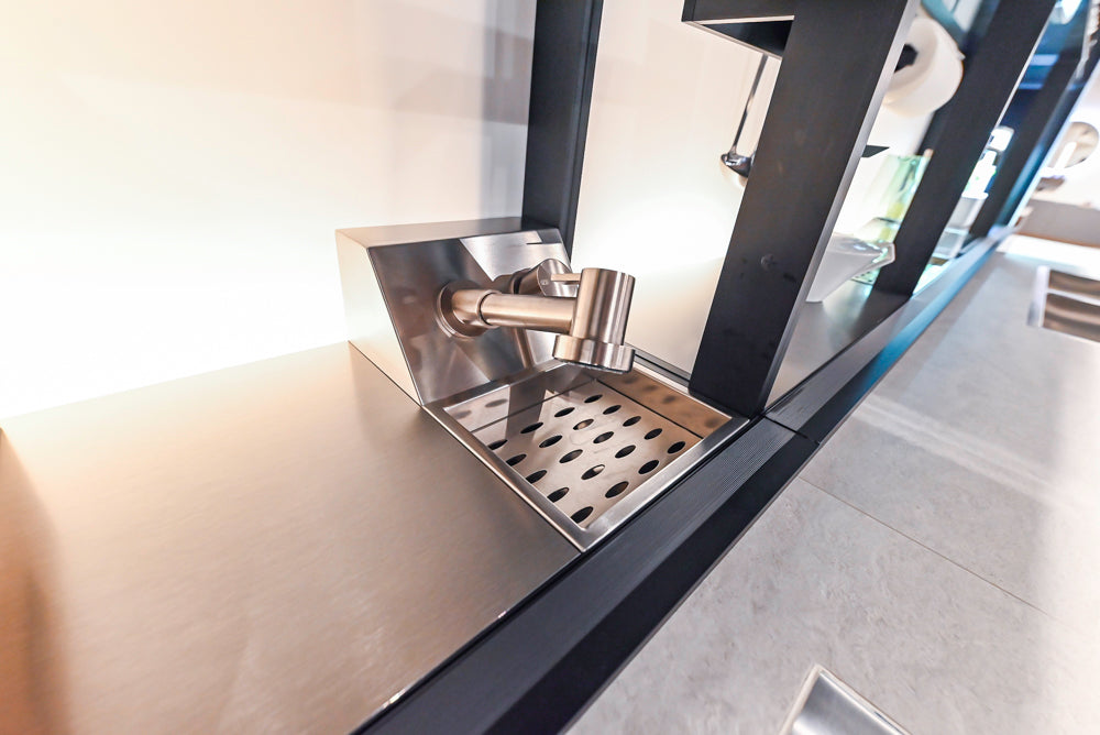 Valcucine Venture: Artematica Modern Kitchen with Island & Gaggenau Appliances