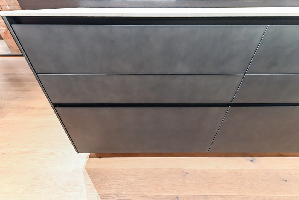 Valcucine Venture: Artematica Modern Kitchen with Island & Gaggenau Appliances