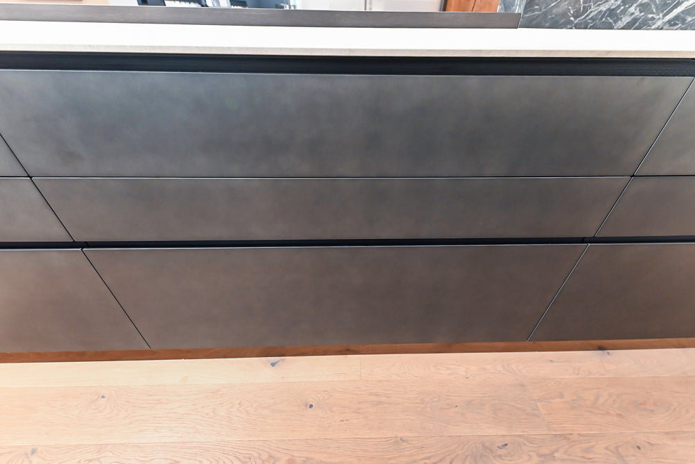 Valcucine Venture: Artematica Modern Kitchen with Island & Gaggenau Appliances