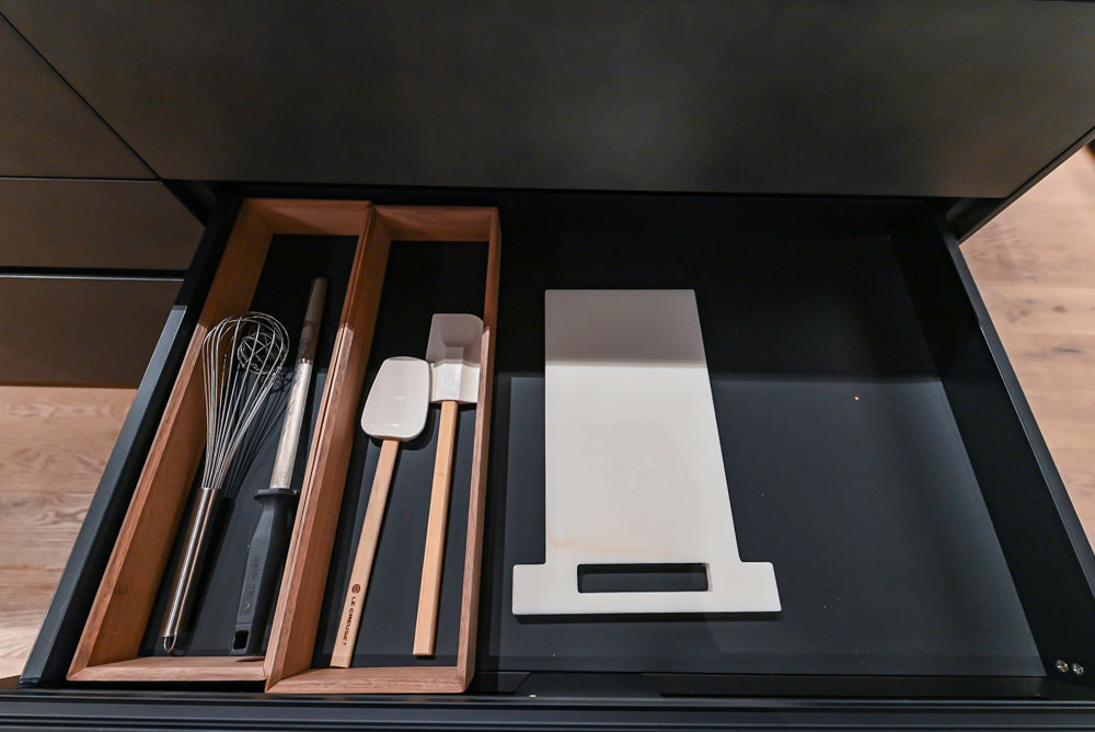 Valcucine Venture: Artematica Modern Kitchen with Island & Gaggenau Appliances