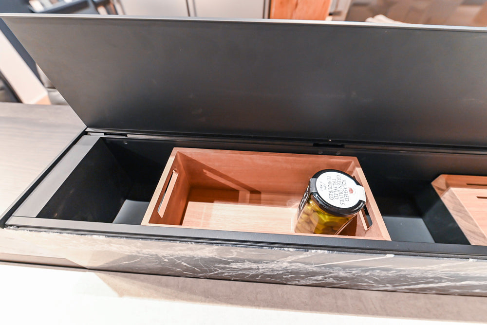 Valcucine Venture: Artematica Modern Kitchen with Island & Gaggenau Appliances