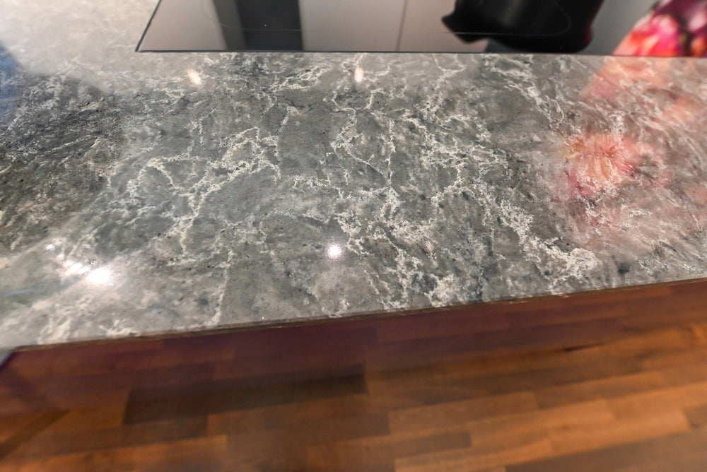 Poggenpohl Perfection: High Gloss White & Purple Modern Showroom Kitchen