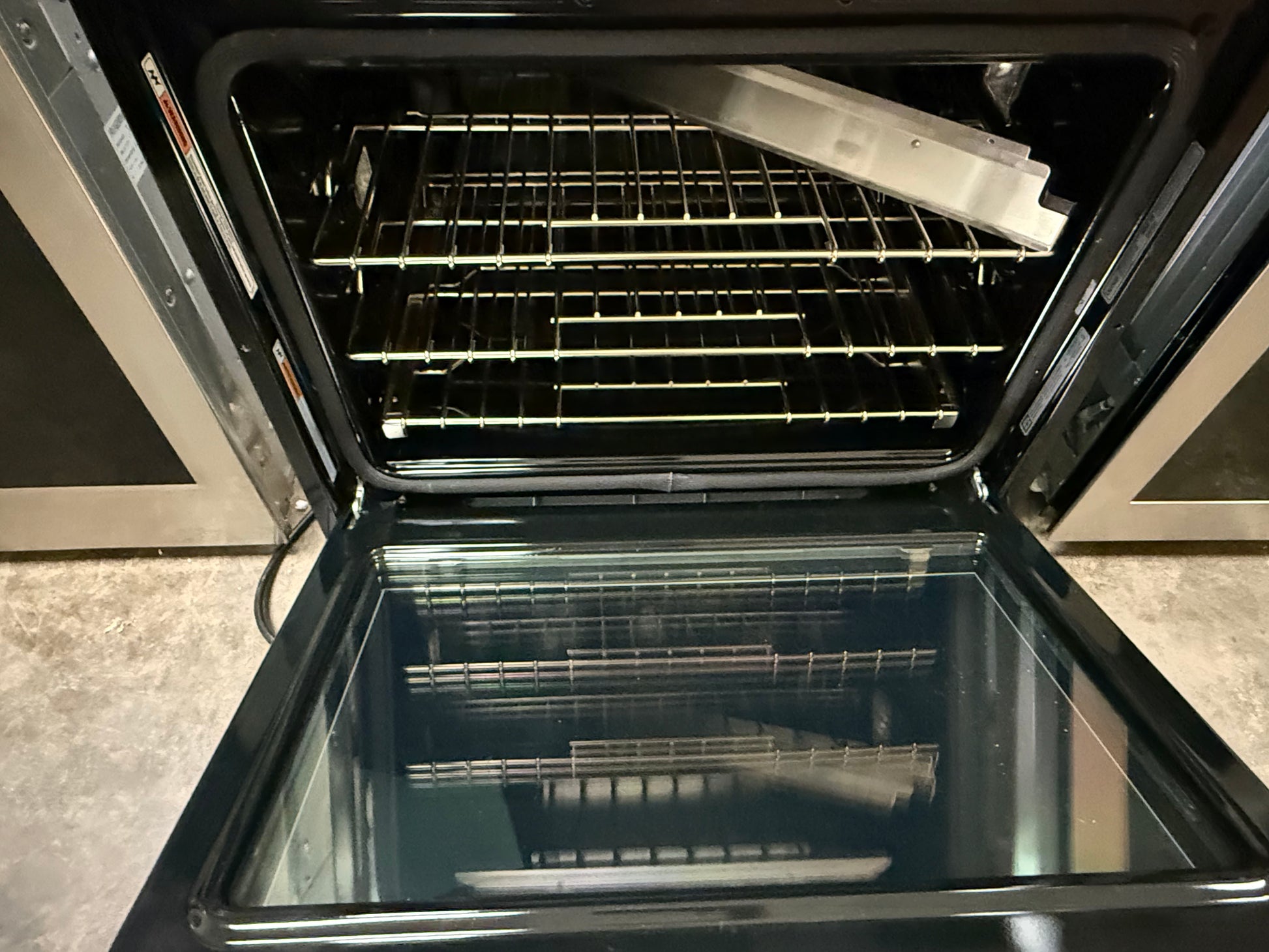 JennAir JJW2430DS00 30" Stainless Steel Electric Single Wall Oven