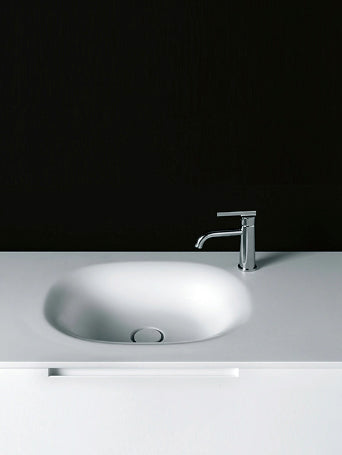 Boffi Simple Full Guest Bathroom with Lasertmat Arizon Beige Finish and Cristalplant White Counters