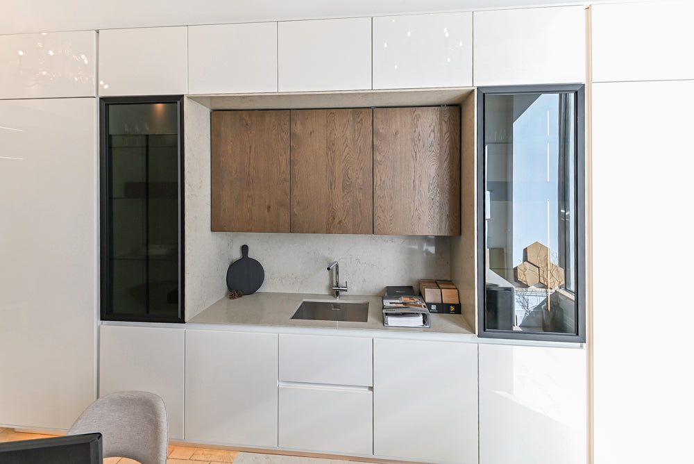 Nolte Küchen Modern White Gloss Kitchen with Quartz Countertops & Miele Appliances