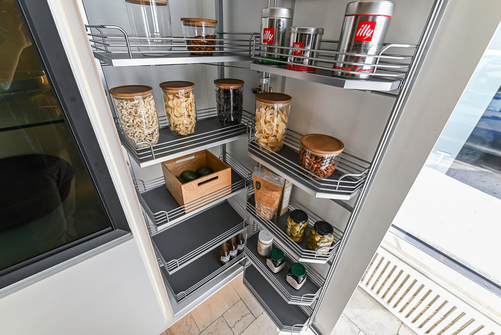 Nolte Küchen Modern White Gloss Kitchen with Quartz Countertops & Miele Appliances