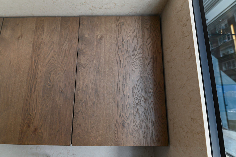 Nolte Küchen Modern White Gloss Kitchen with Quartz Countertops & Miele Appliances