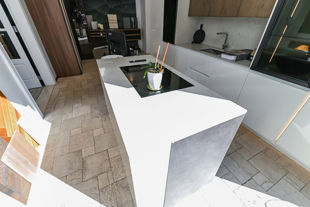 Nolte Küchen Modern White Gloss Kitchen with Quartz Countertops & Miele Appliances