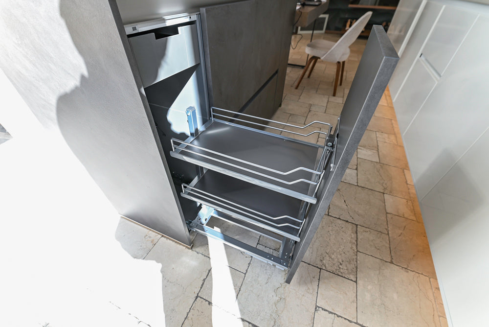 Nolte Küchen Modern White Gloss Kitchen with Quartz Countertops & Miele Appliances