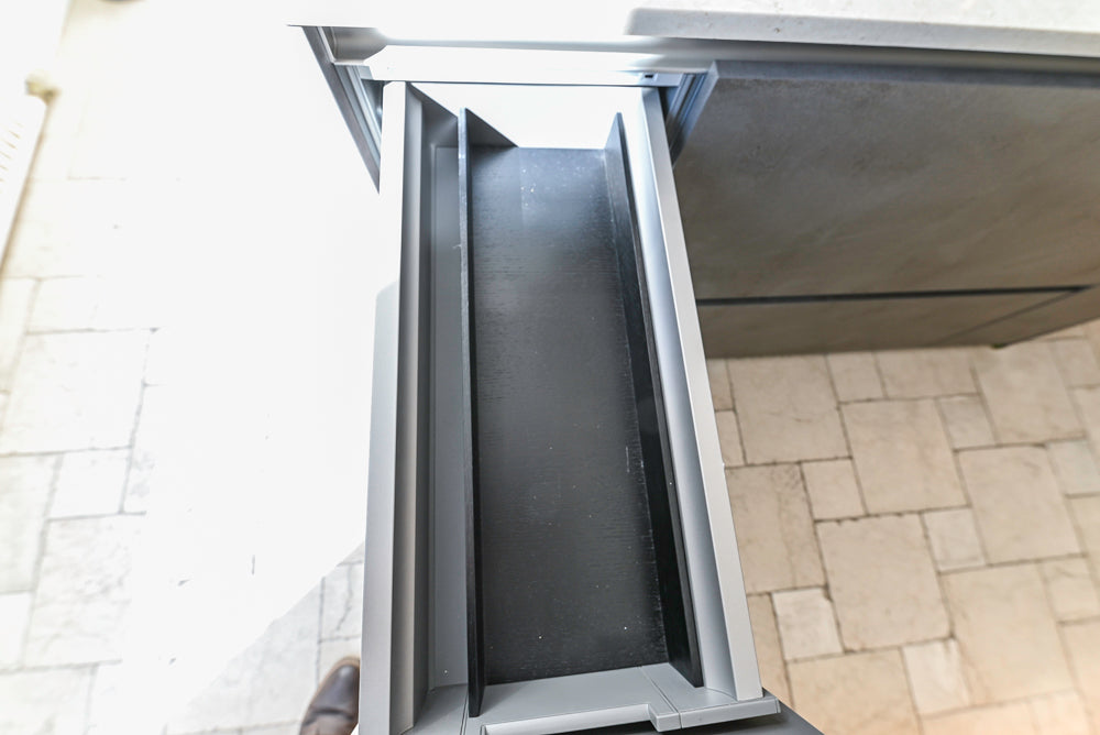 Nolte Küchen Modern White Gloss Kitchen with Quartz Countertops & Miele Appliances