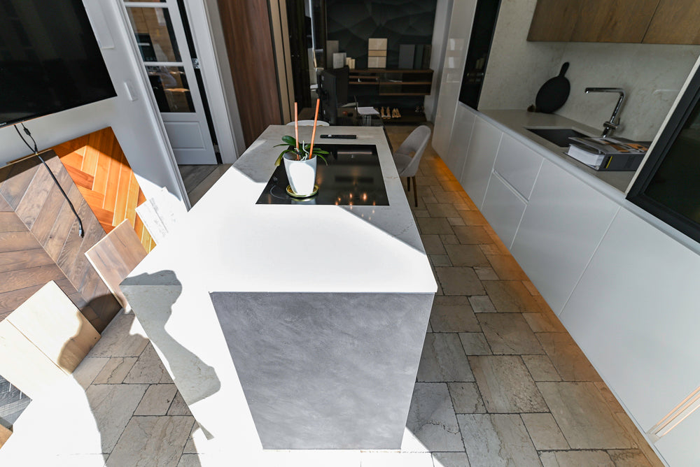 Nolte Küchen Modern White Gloss Kitchen with Quartz Countertops & Miele Appliances