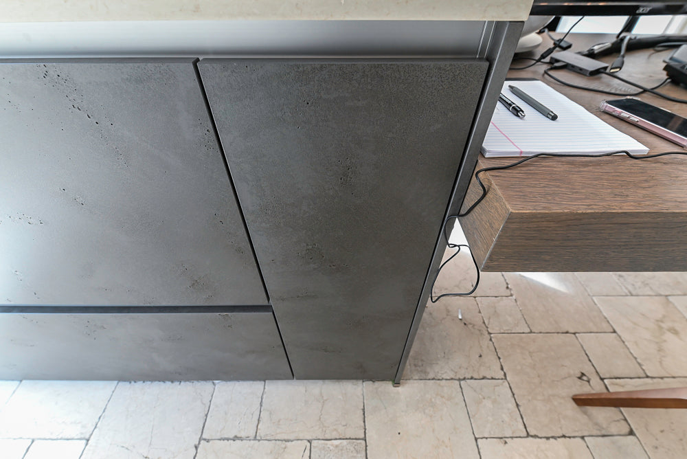 Nolte Küchen Modern White Gloss Kitchen with Quartz Countertops & Miele Appliances