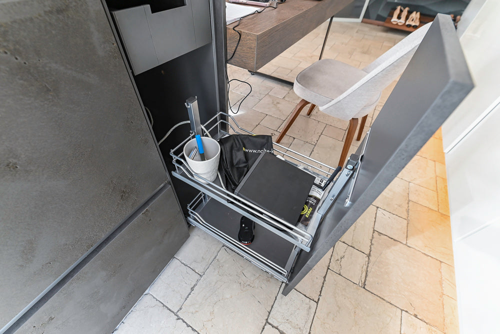 Nolte Küchen Modern White Gloss Kitchen with Quartz Countertops & Miele Appliances