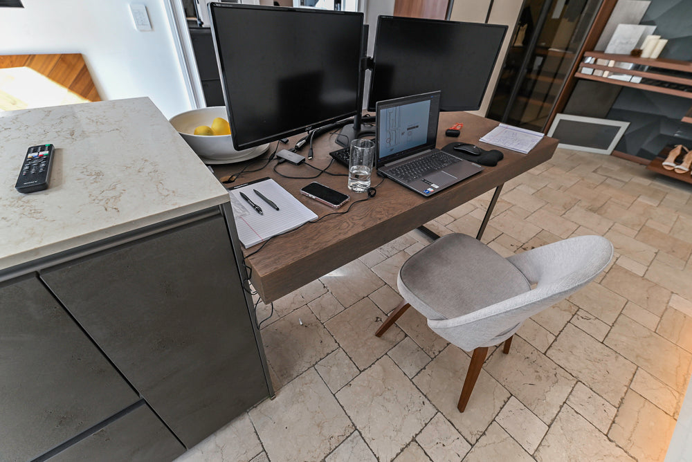 Nolte Küchen Modern White Gloss Kitchen with Quartz Countertops & Miele Appliances