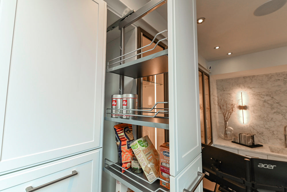 Nolte Küchen Classic Modern White Kitchen with Quartz Countertops & Luxe Appliances