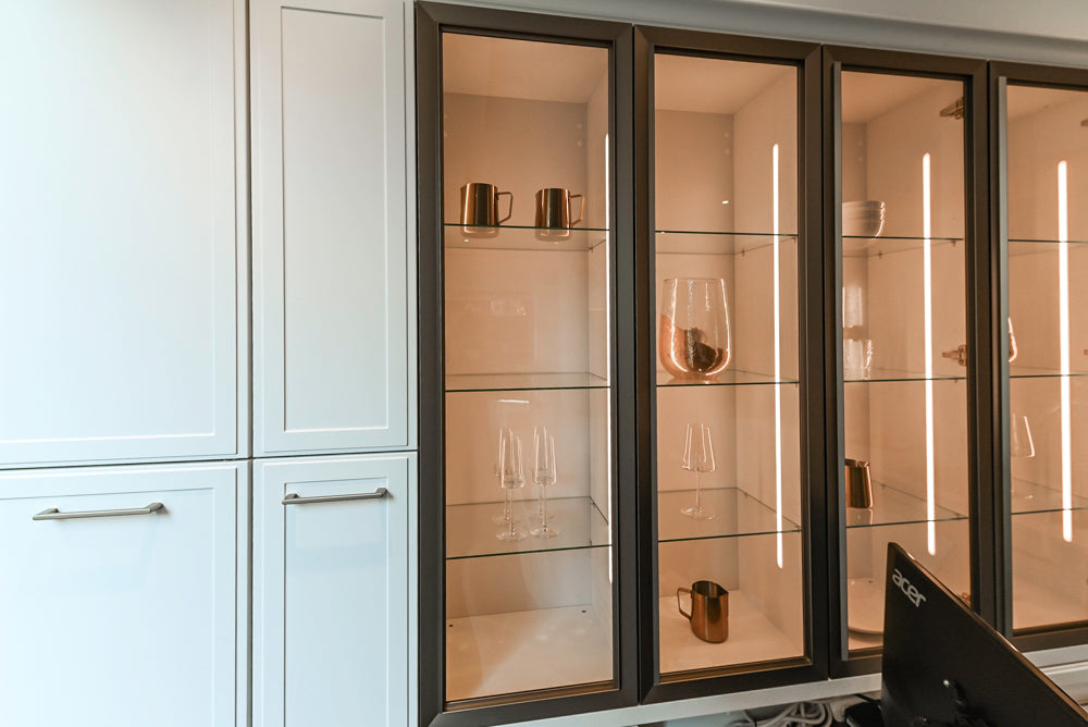 Nolte Küchen Classic Modern White Kitchen with Quartz Countertops & Luxe Appliances