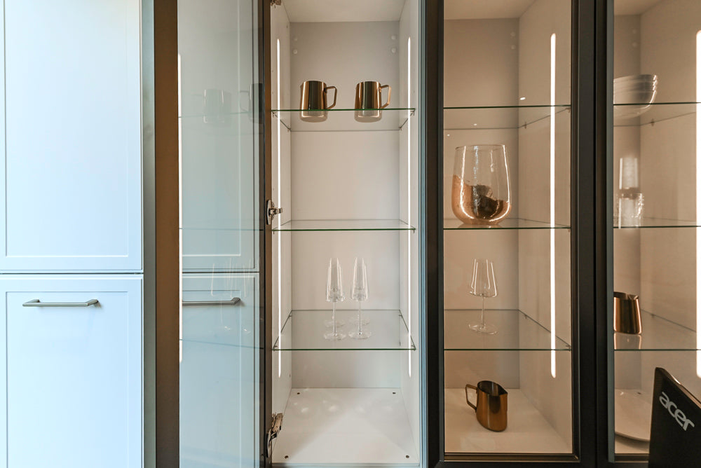 Nolte Küchen Classic Modern White Kitchen with Quartz Countertops & Luxe Appliances