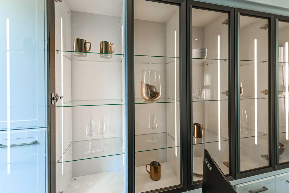 Nolte Küchen Classic Modern White Kitchen with Quartz Countertops & Luxe Appliances