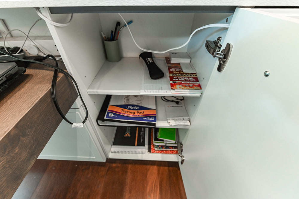 Nolte Küchen Classic Modern White Kitchen with Quartz Countertops & Luxe Appliances