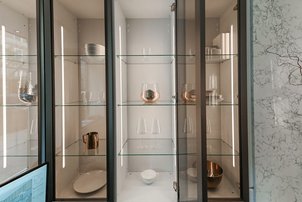 Nolte Küchen Classic Modern White Kitchen with Quartz Countertops & Luxe Appliances