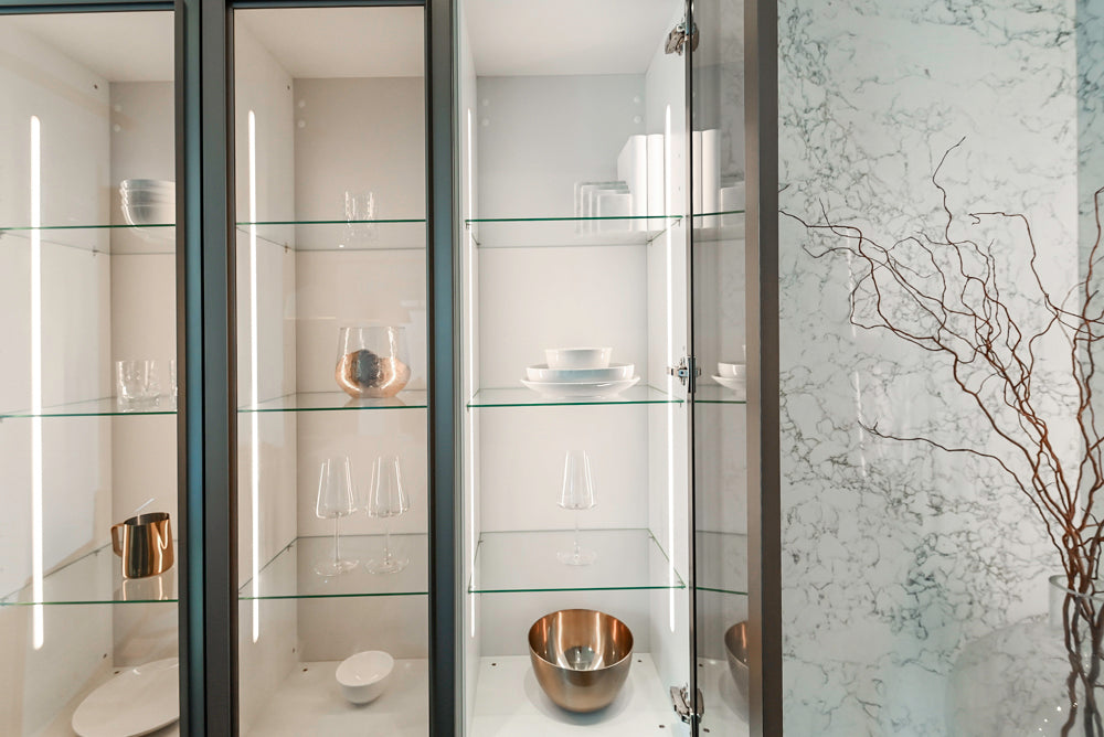 Nolte Küchen Classic Modern White Kitchen with Quartz Countertops & Luxe Appliances