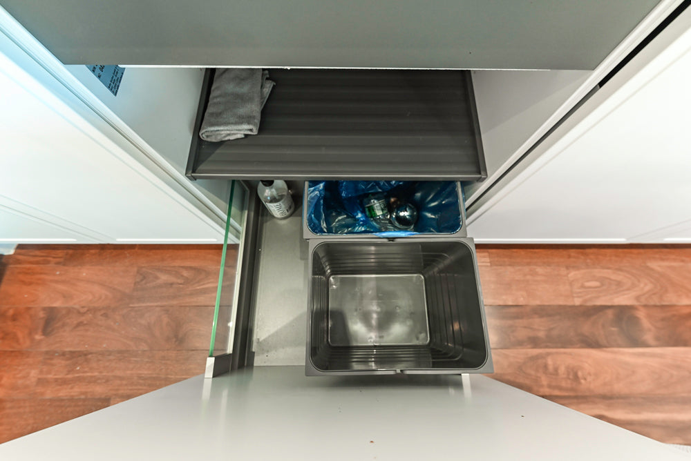 Nolte Küchen Classic Modern White Kitchen with Quartz Countertops & Luxe Appliances