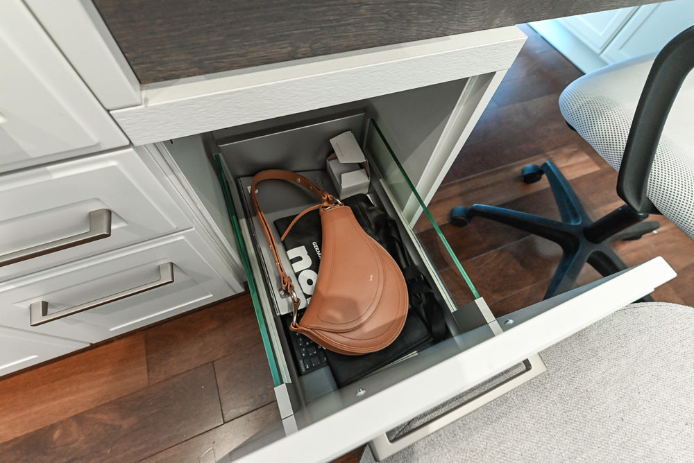 Nolte Küchen Classic Modern White Kitchen with Quartz Countertops & Luxe Appliances