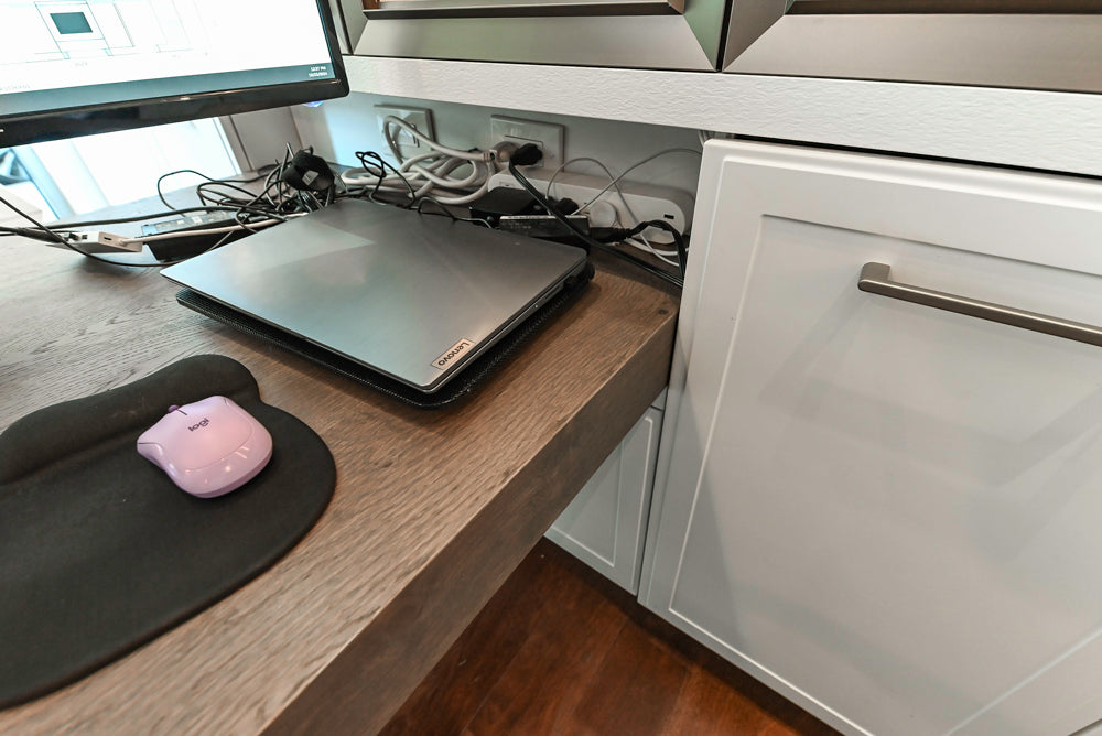 Nolte Küchen Classic Modern White Kitchen with Quartz Countertops & Luxe Appliances