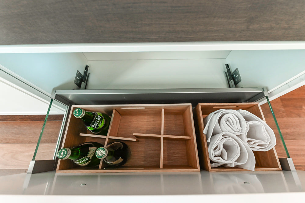 Nolte Küchen Classic Modern White Kitchen with Quartz Countertops & Luxe Appliances