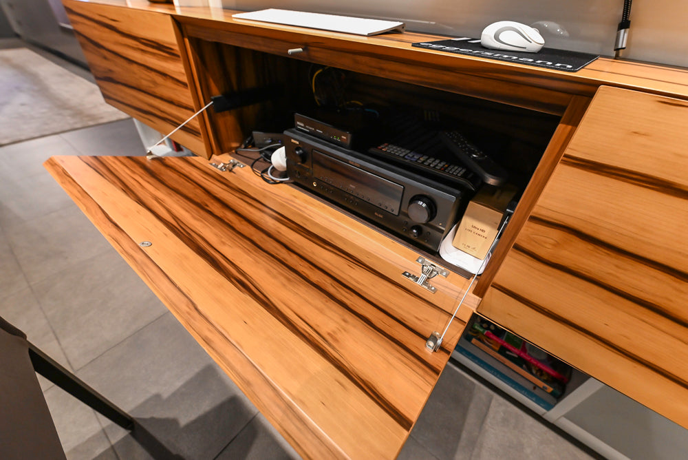 eggersmann Modern TV Wall Display